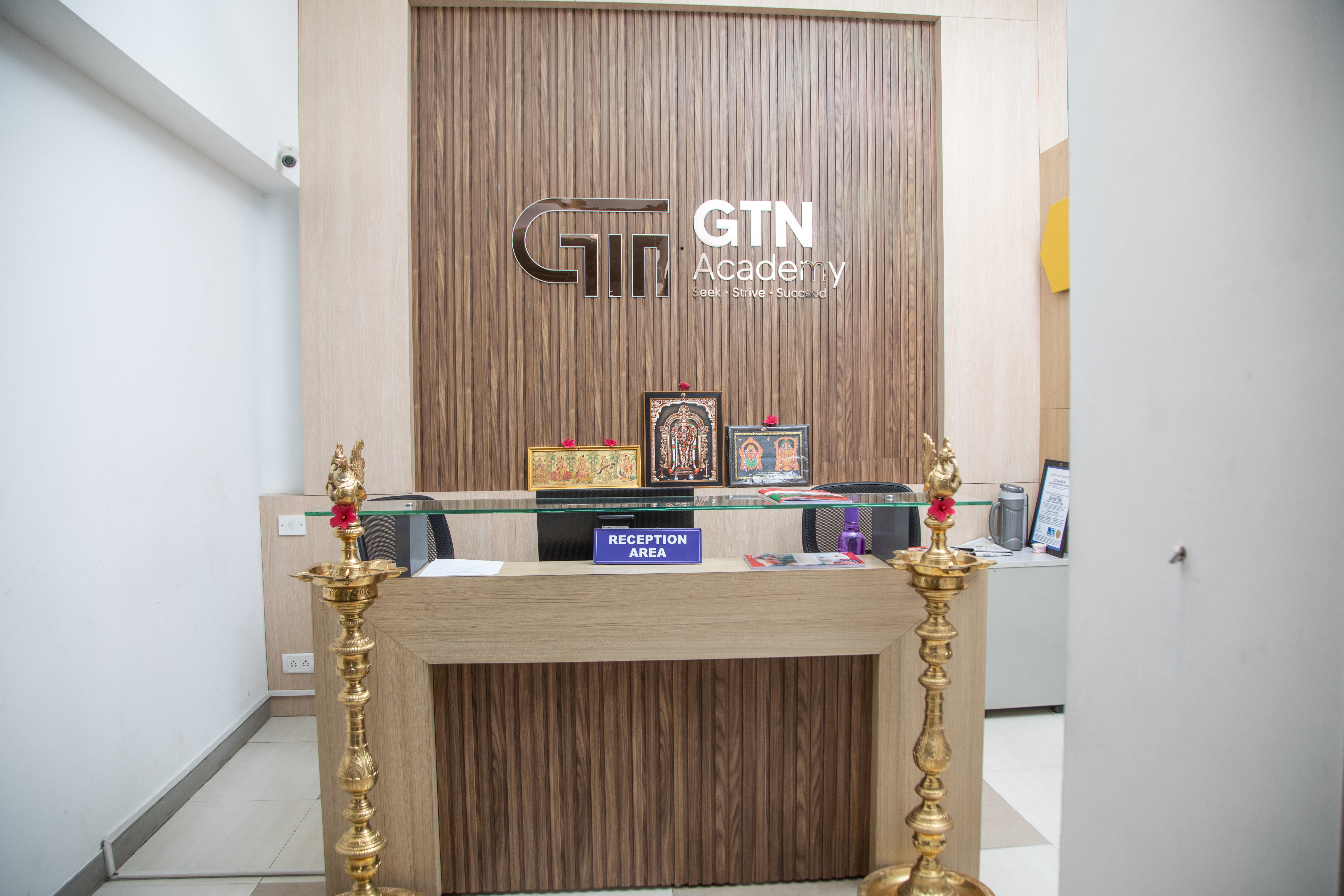Coaching Institute Reception - GTN Academy